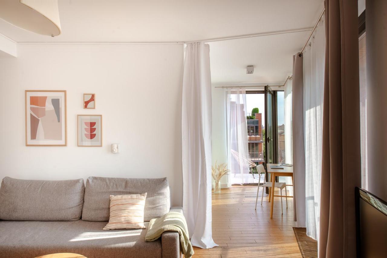 Spacious Apartment Close To Main Station / Galeria Krakowska Bagian luar foto