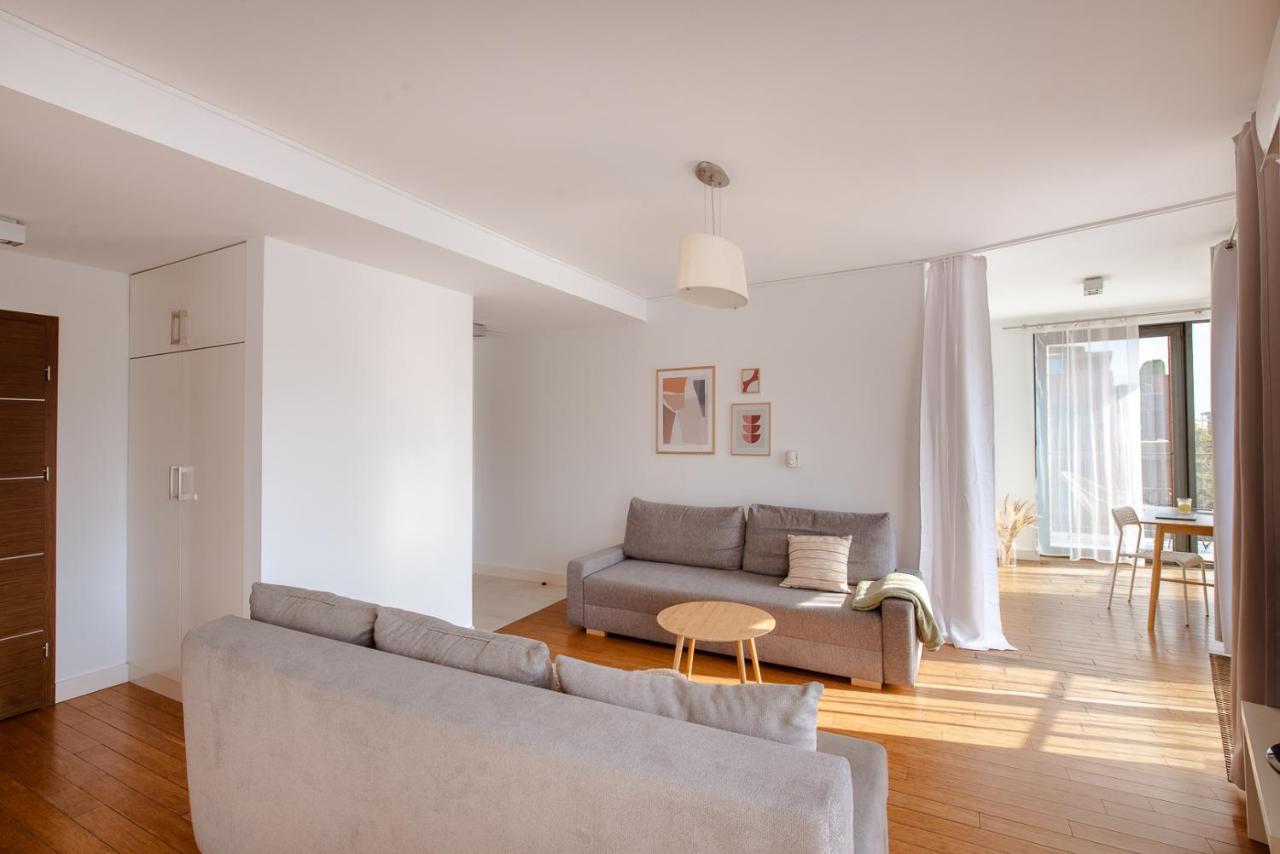 Spacious Apartment Close To Main Station / Galeria Krakowska Bagian luar foto