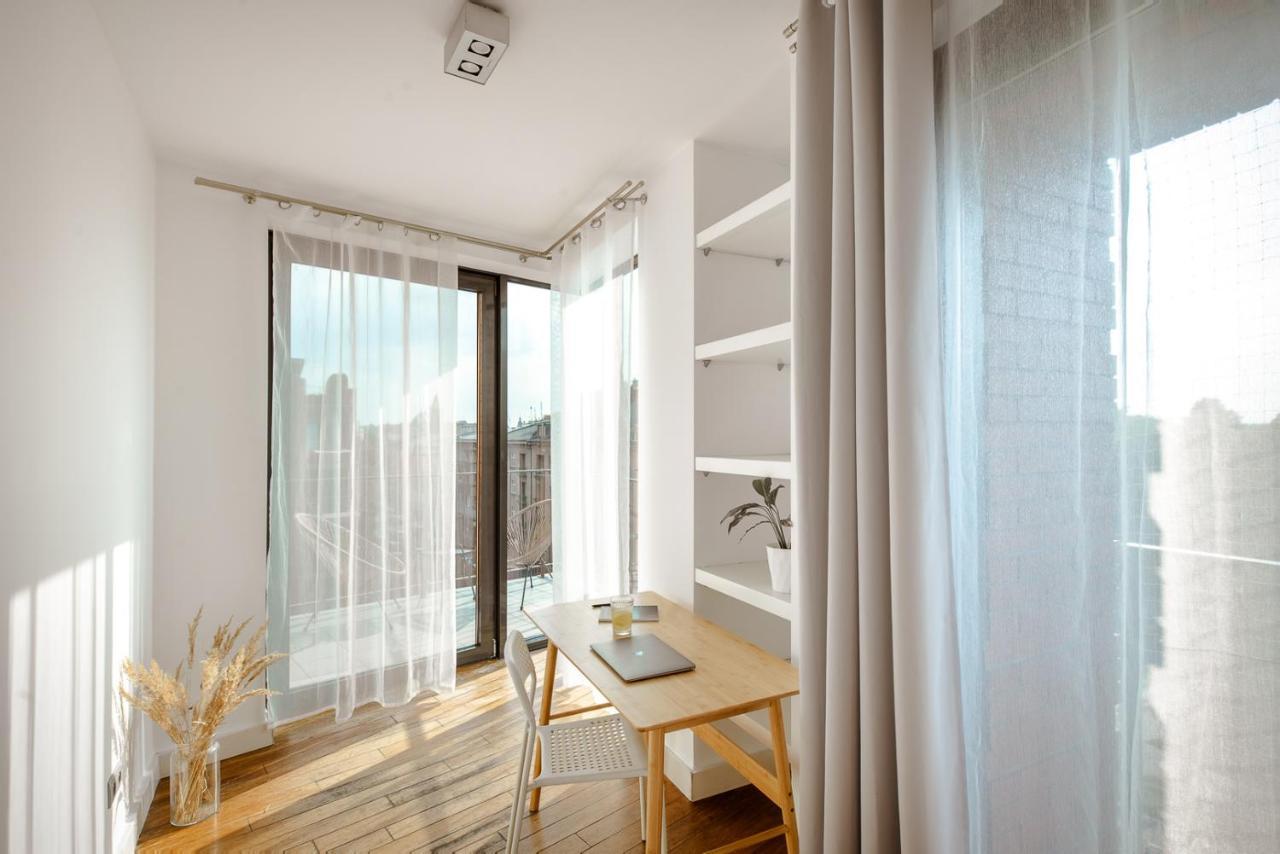 Spacious Apartment Close To Main Station / Galeria Krakowska Bagian luar foto